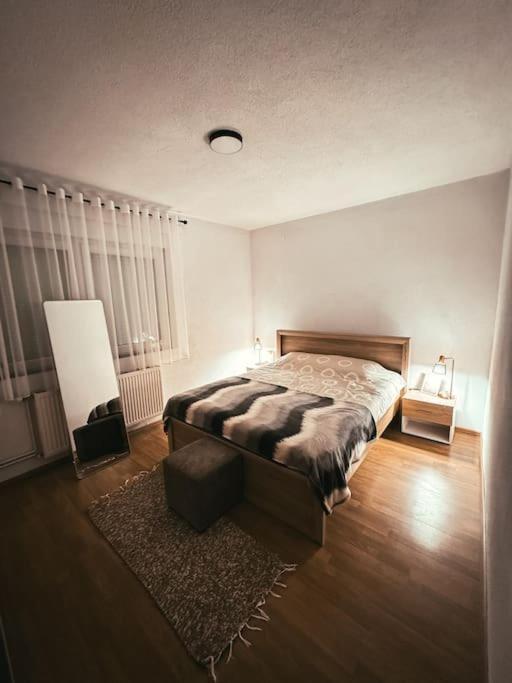 City Center Apartment Gjakova Esterno foto